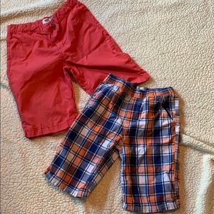 Bundle of 2 shorts